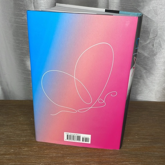 Cher The Memoir Part One First Edition Hardcover Book - Picture 2 of 9